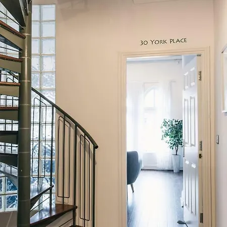 Stunning Shabby Chic Loft Ap Apartment Leeds  Exterior photo