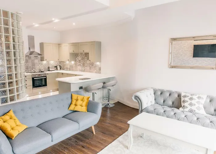Stunning Shabby Chic Loft Ap